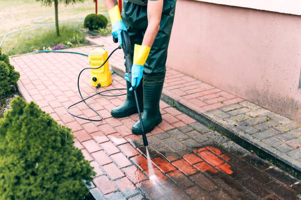 Why Choose Our Certified Pressure Washing Experts for Your Project Needs in Madera Ranchos, CA?